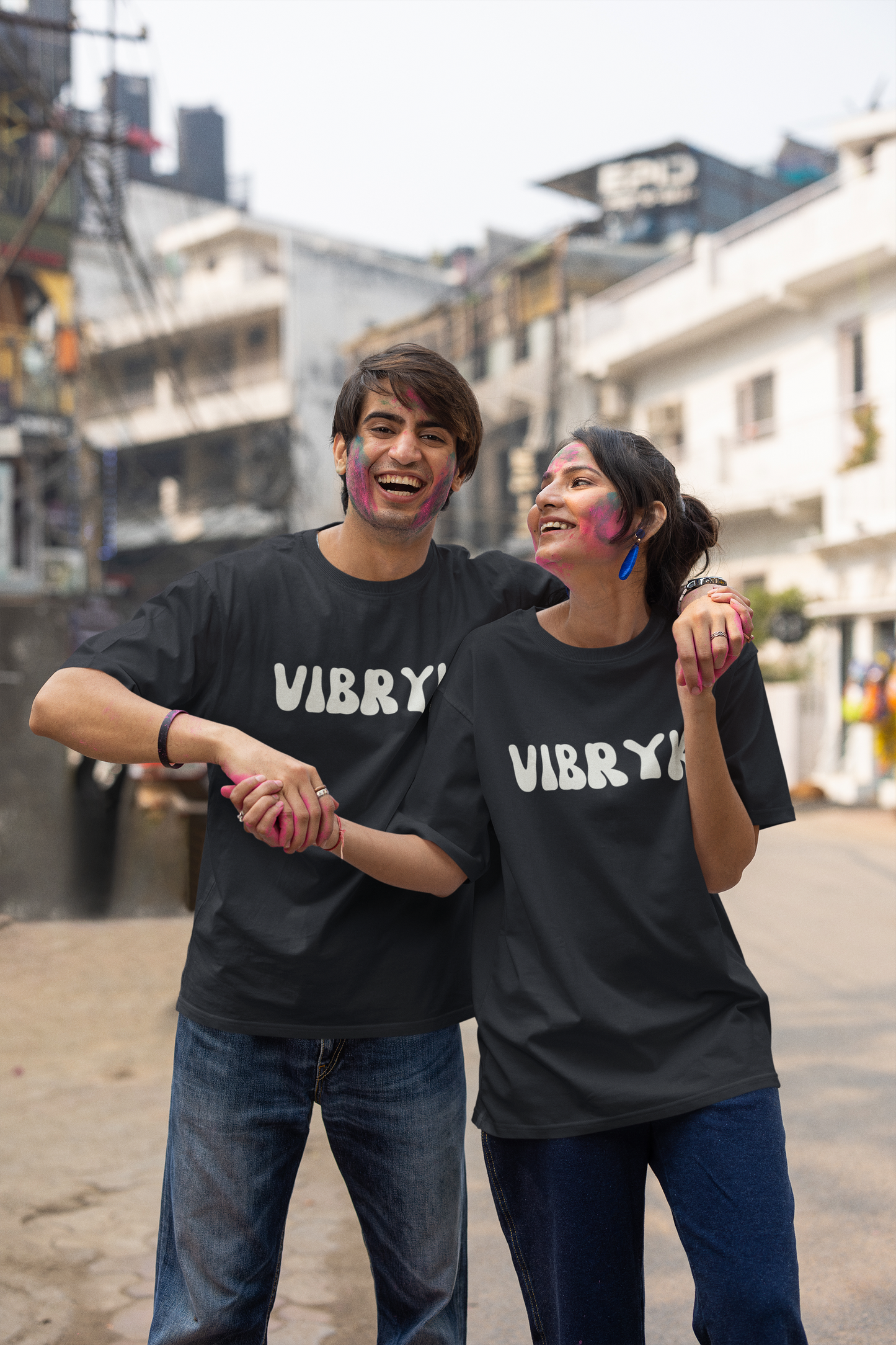 VIBRYK OVERSIZED UNISEX TEE - BLACK