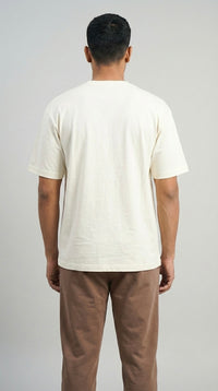 Comfortable baggy t-shirt for men in everyday wear