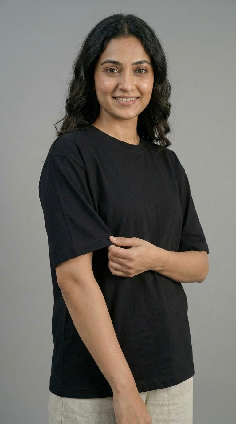 Stylish oversized cotton t-shirt for women outfit