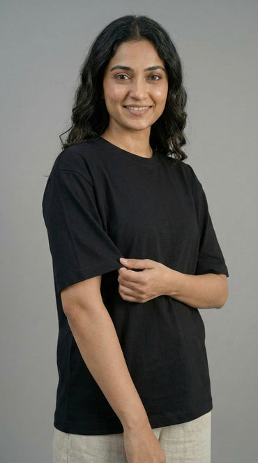 Stylish oversized cotton t-shirt for women outfit