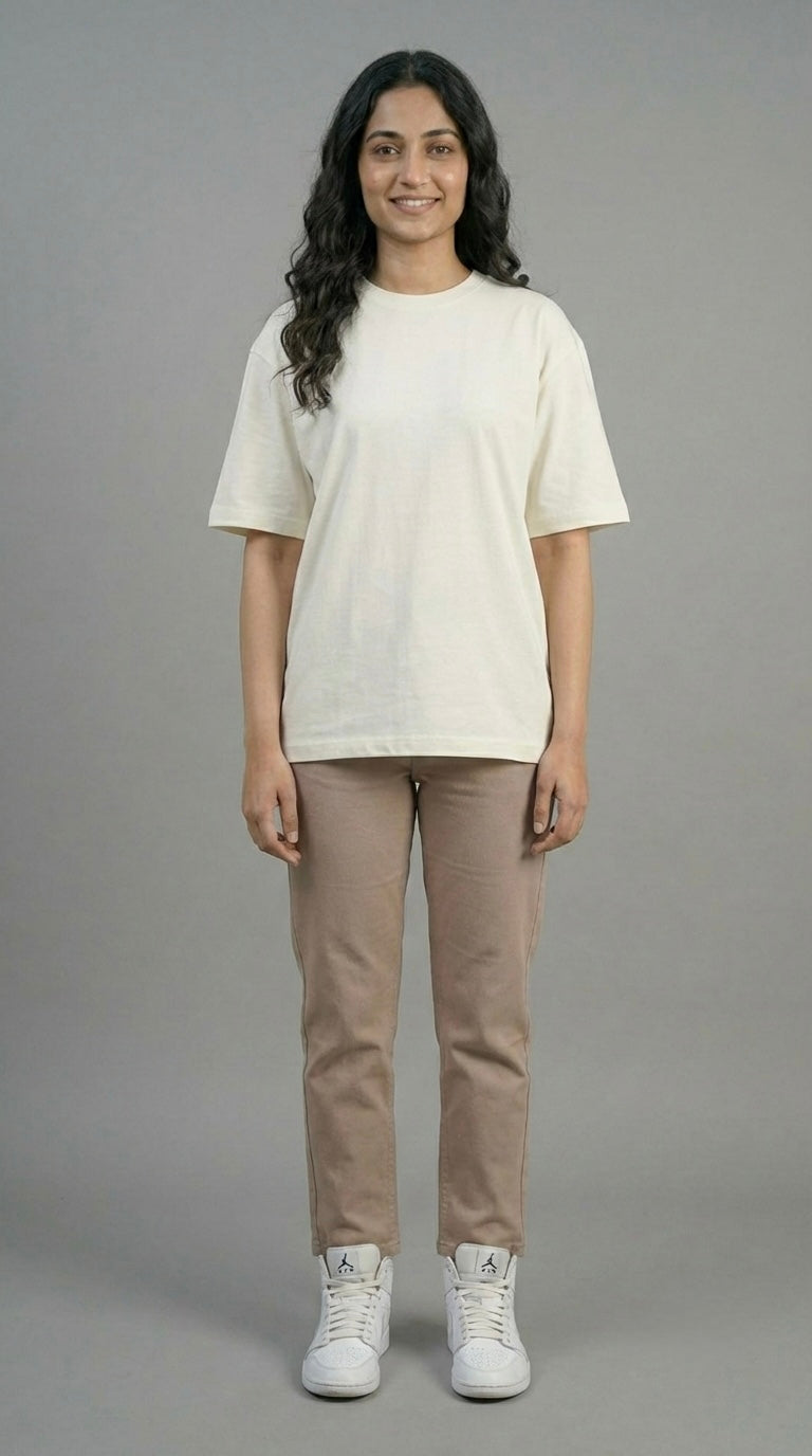 Plain oversized t-shirt for women in neutral color